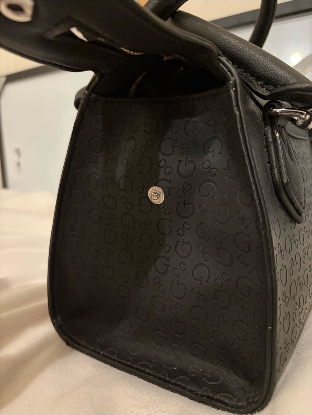 GUESS Black Embossed 4G Logo Structured Satchel Handbag With Silver Hardware - Picture 11 of 16